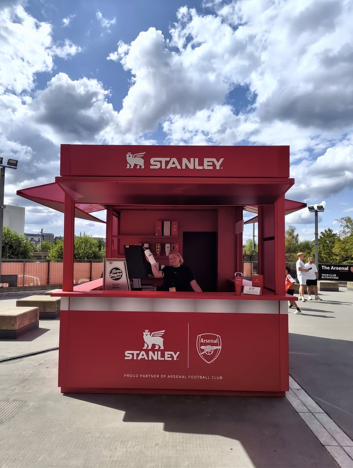 Stanley 1913 x Arsenal - Emirates Kiosk